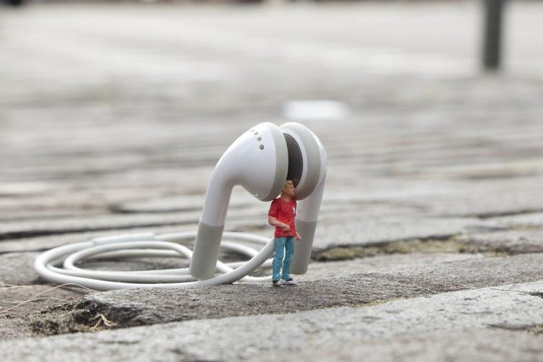 Kleine Leute, kleine Singles: junge, menschen, leute, kleine, singles